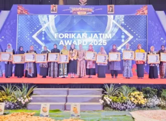 Hebat! Pasuruan Juara Umum Konsumsi Ikan, Borong Hat-trick Penghargaan Forikan Award Jatim 2025