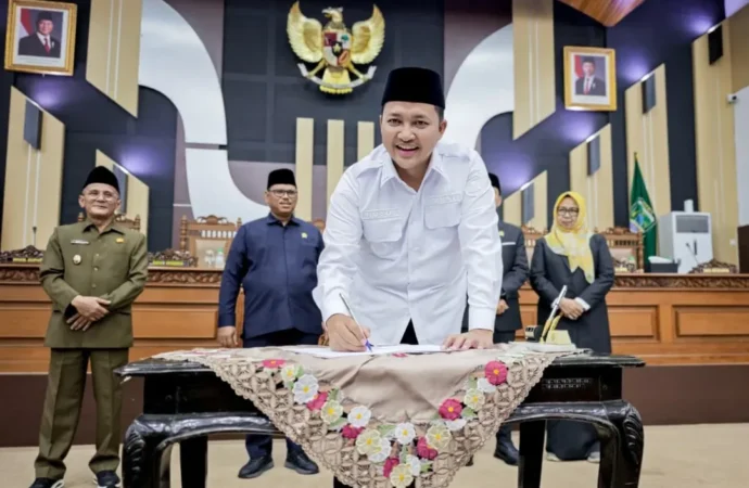 APBD 2026 Disahkan, Anggaran Turun Rp 600 Miliar Pasuruan Tetap Gas Pembangunan