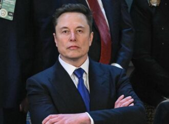 Elon Musk Gratiskan Starlink untuk Indonesia Usai Banjir Mematikan di Sumatera